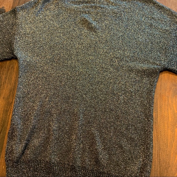 Le Chateau- Roxy Earle sparkly Long sleeve Medium - Picture 2 of 4